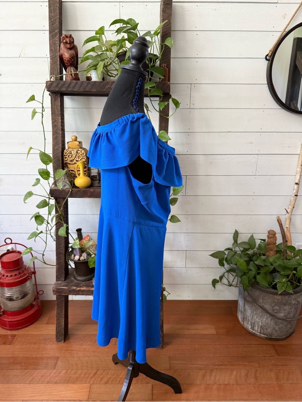 Roz & Ali Shoulder Ruffle Button-Front Royal Blue Dress Size 16 - Picture 5 of 17